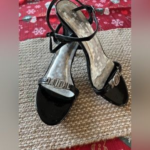 Special Occasion Shoes. New, never worn. Smoke free home